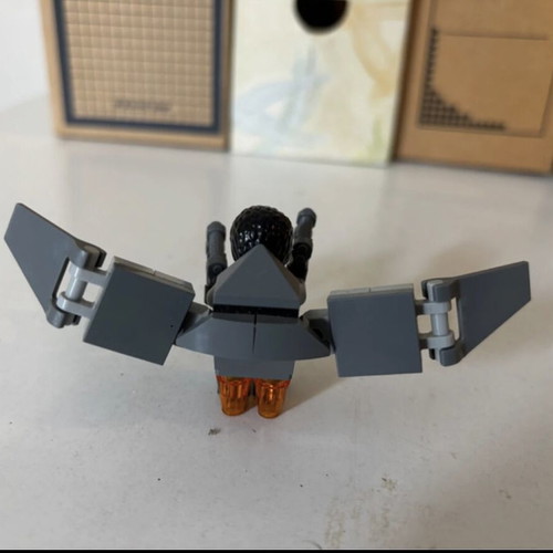 Lego Marvel Falcon figure like new