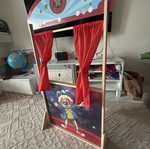 Wooden puppet theater with 12 hand puppets like new