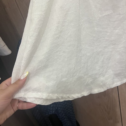 White airy dress with buttons and waist tie like new