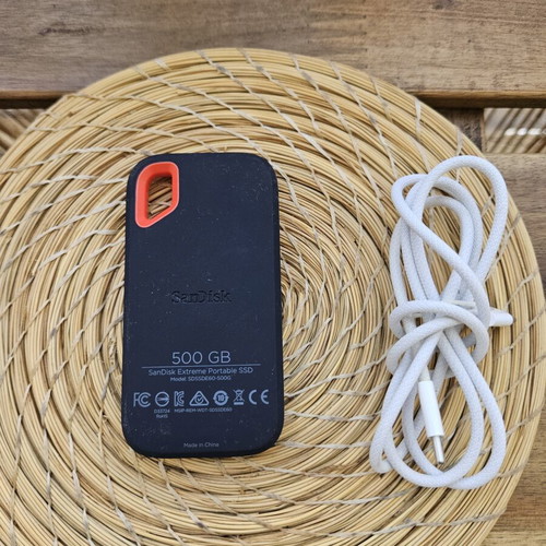 SanDisk Extreme Portable SSD 500GB like new