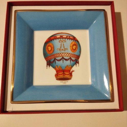 Misencen porcelain decorative square plate with hot air balloon design