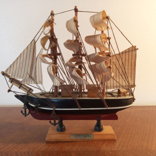 Cutty Sark ship model handmade in excellent condition