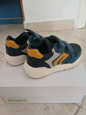 Geox athletic shoes used, size 25, waterproof, blue