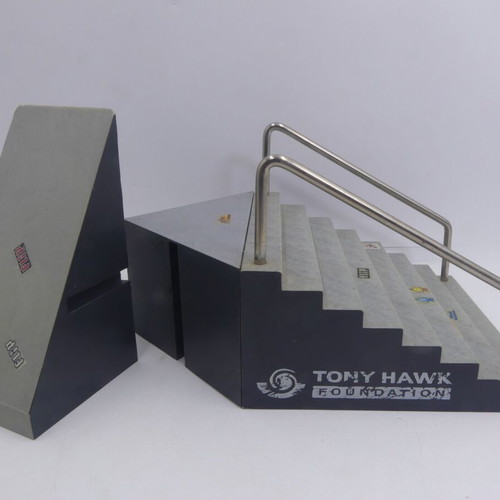 Tech Deck Tony Hawk Foundation Skate Park Stairs Rail Ramp 3 Fingerboards used