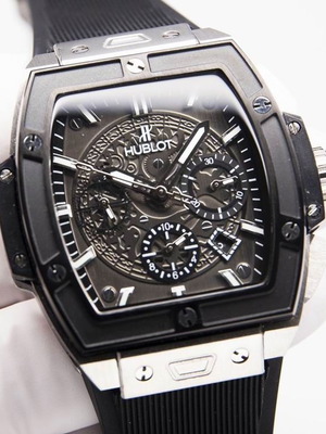 Hublot Πρεμιουμ Ανδρικό Ρολόι με Σκελετωμένο Καντράν και Λαστιχένιο Λουράκι νέο