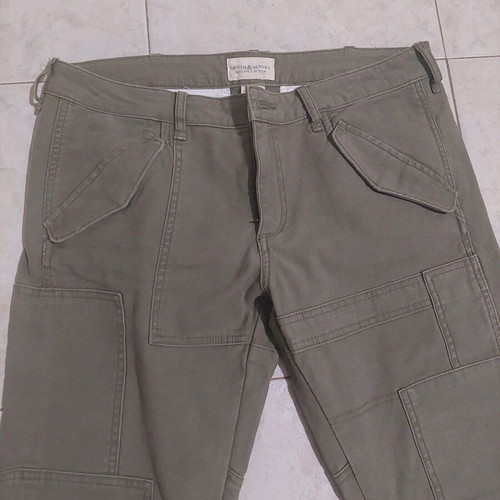 Ralph Lauren men's cargo pants like new, size 31, beige