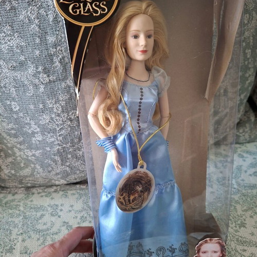 Alice in Wonderland Authentic Collectible Doll New