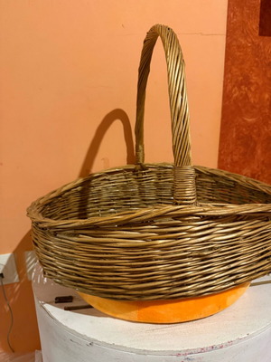 Καλάθι ψάθινο με χερούλι σαν καινούργιο