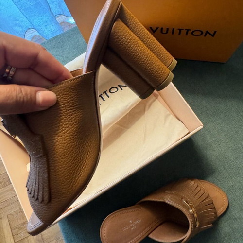 Louis Vuitton mules like new, size 38, brown