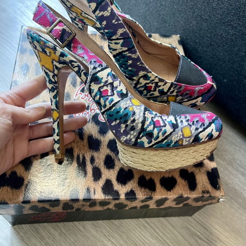 Naughty Monkey platform sandals like new, size 38, multicolor
