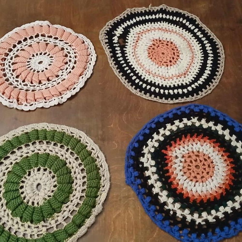 Handmade knitted covers for stool or chair like new, set of 3