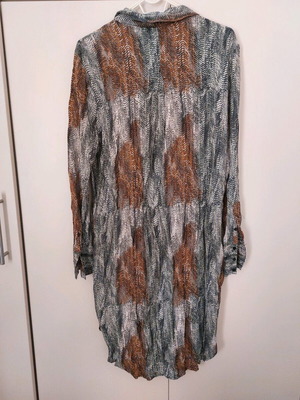 Εμπριμέ φόρεμα Soya Concept σαν καινούργιο, shirt dress