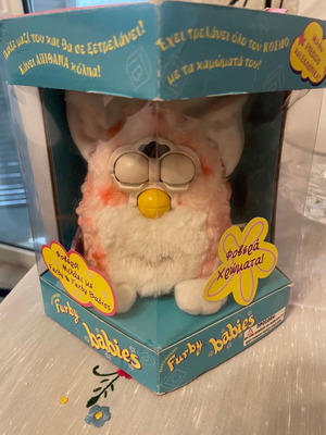 Coral Furby babies used collectible from 1999 with box