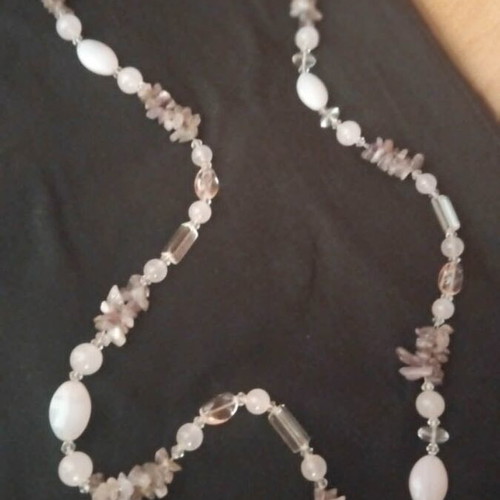Necklace with stones pink purple 36 cm length like new