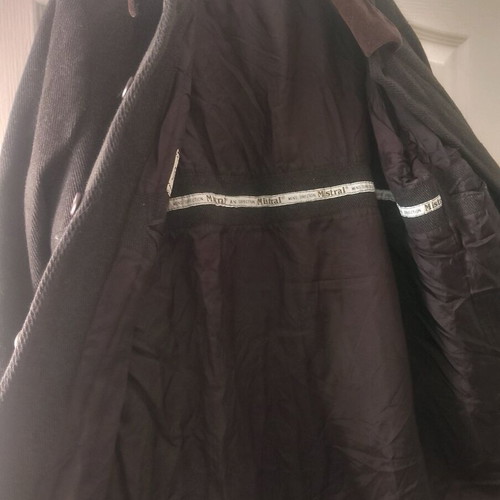 Brown coat like new, size M, 80% wool