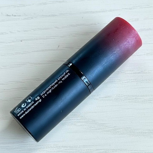 Dust + Cream Creamy Lipstick No. 18 Candyland like new