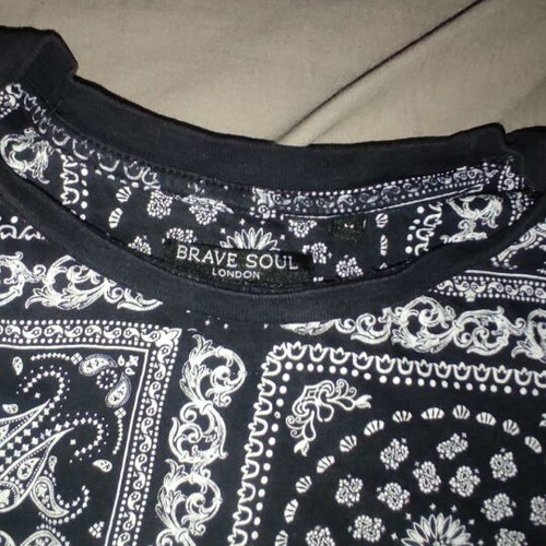 T-shirt Asos design Brave Soul medium like new, black