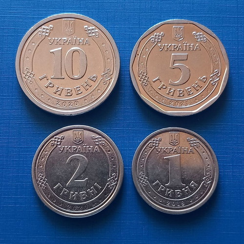Ukraine coin set 2018-2021 like new, 4 pieces