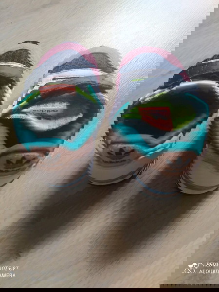 Adidas παιδικά αθλητικά παπούτσια, μέγεθος 22, φορεμένα μία φορά