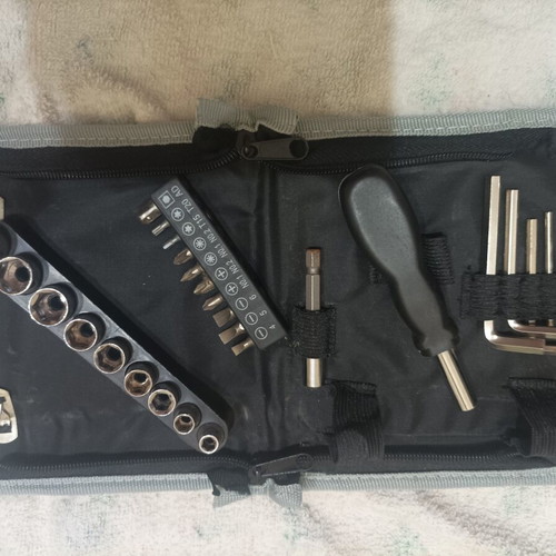Tool set like new with sockets, Allen keys, and screwdrivers in case