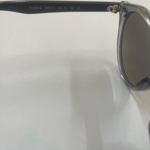 Ray Ban kids sunglasses like new, gray