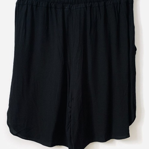 The Line Project black shorts size S 36 8