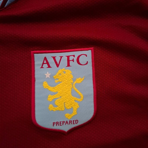 Aston Villa Vintage Nike Home Football Shirt size XL good condition