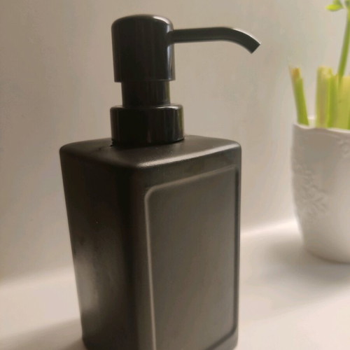 IKEA kitchen soap dispenser used with faulty pump
