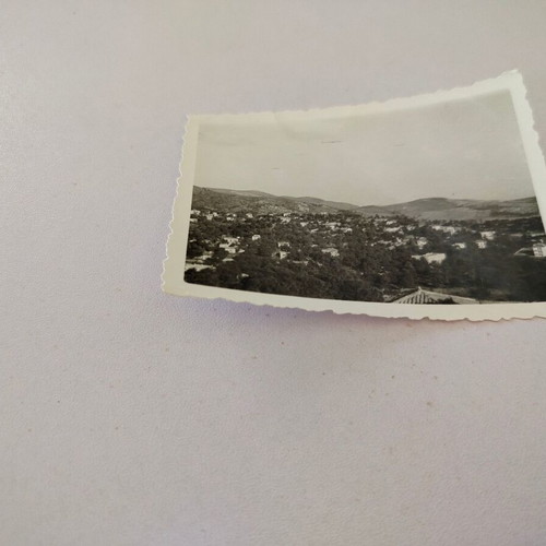 Small black and white photo of Penteli 1950 used