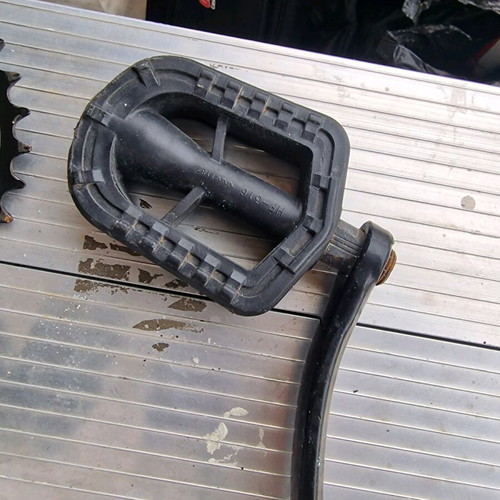 Bicycle pedal set with sprocket used