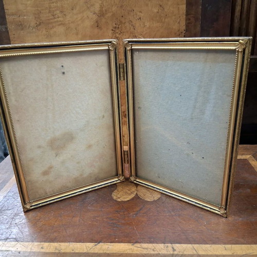 Double vintage frame used