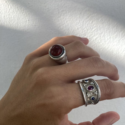 Vintage Atelier handmade 925 silver ring with natural carnelian