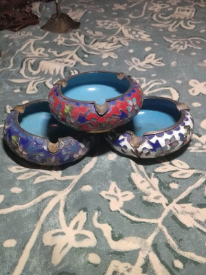 Cloisonné ashtrays handmade, 10cm diameter like new