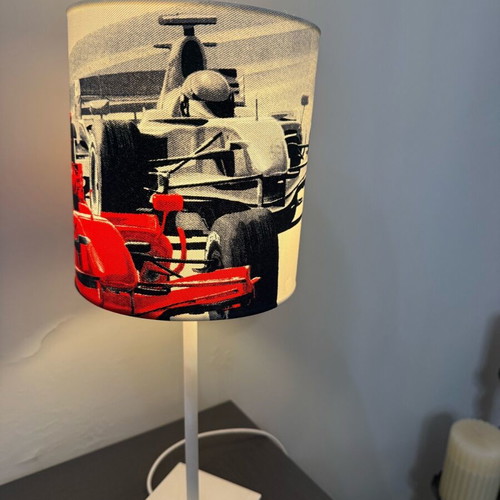 Children's table lamp with Formula 1 design like new