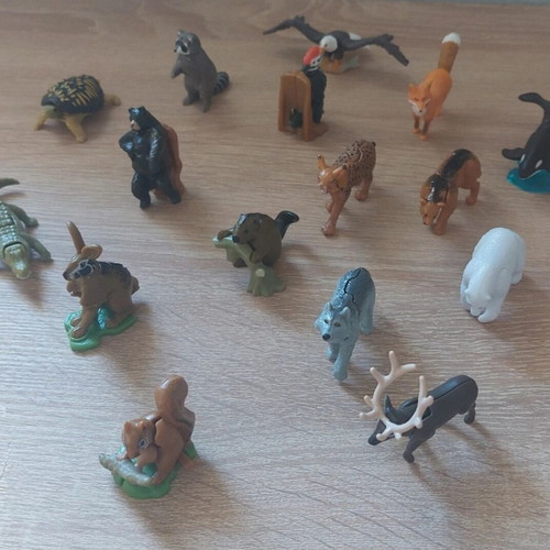 Kinder Surprise Natoons 2021 figures like new, set of 16