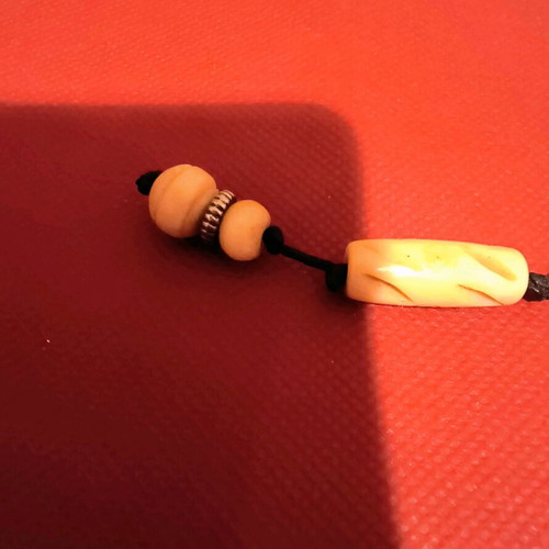Handmade worry beads with ram horn like new