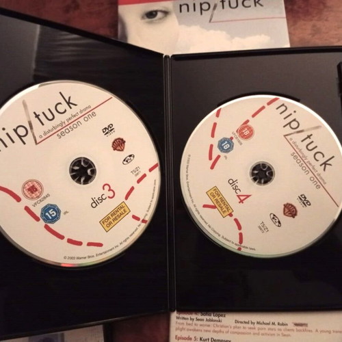 DVD TV series Nip/Tuck, Medium, Scrubs complete seasons, like new