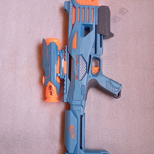 Nerf guns used, 15 blasters, 3 water pistols for repair or parts