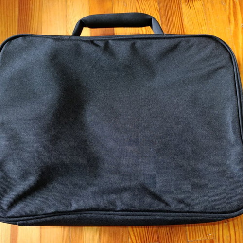 Case Logic laptop bag new, black