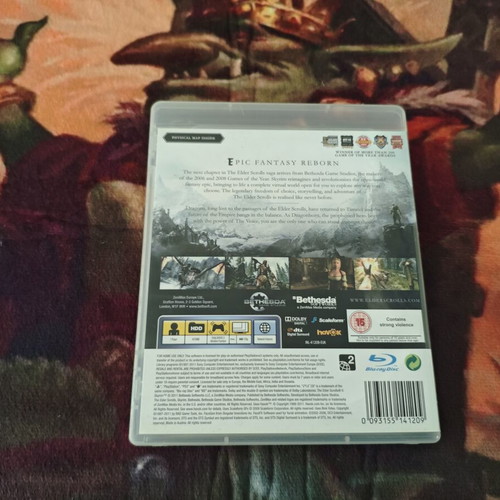 Skyrim PS3 game like new, no manual
