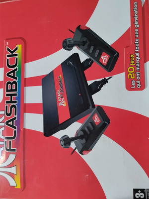 Atari Flashback used, works properly