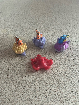 Disney Nemo figures like new