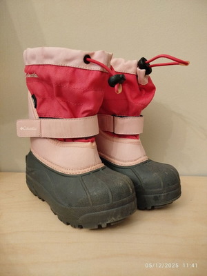 Columbia Youth Powder Bug Plus II hiking boots size 26 like new, gray pink