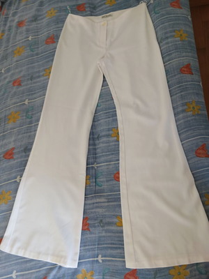 Best Manuel Flared Pants Like New, White, Size L