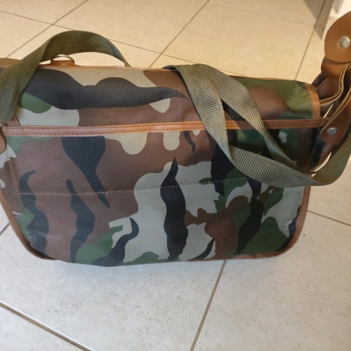 Aetos leather crossbody hunting bag like new, camouflage