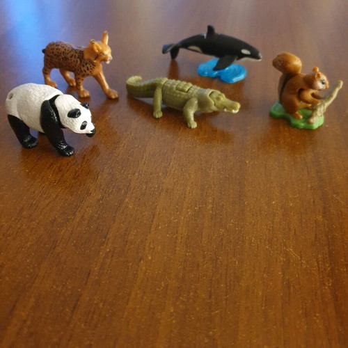 Kinder Surprise Natoons σαν καινούργια φιγούρες