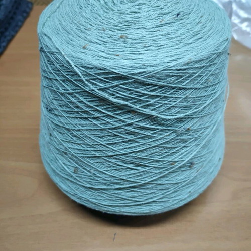 Green yarn thick like new, 2/20, 1 kilo
