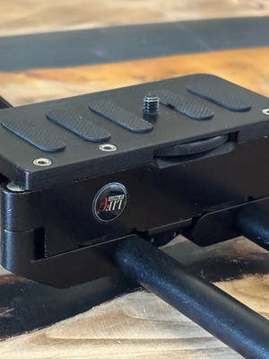 Camera shoulder mount stabiliser like new for DSLR and mirrorless