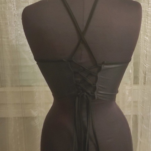 Black top with criss-cross back like new, size XS-S
