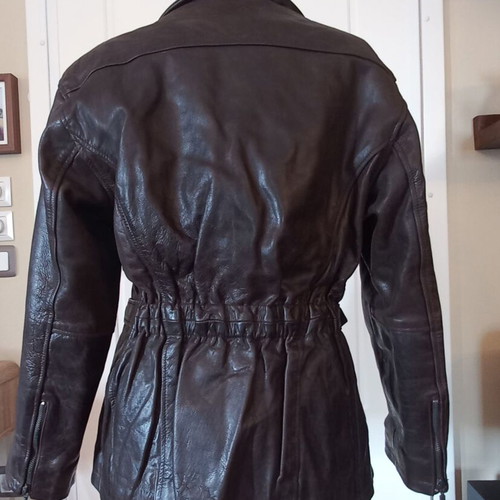 Sky Hawk women's leather jacket Large like new, brown